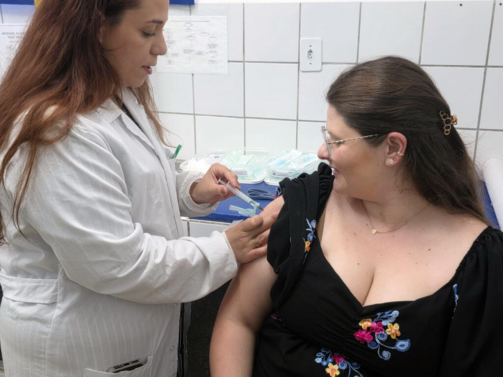 Iniciada a vacinação de gestantes contra bronquiolite