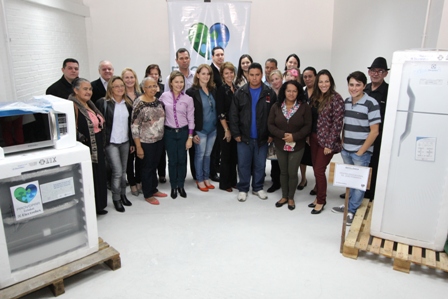 Secretaria de Ação Social Recebe Eletrodomésticos do Provopar