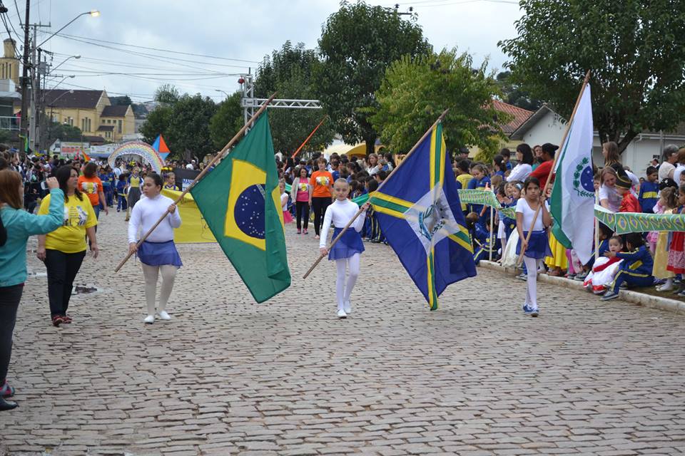 Desfile Cívico Militar