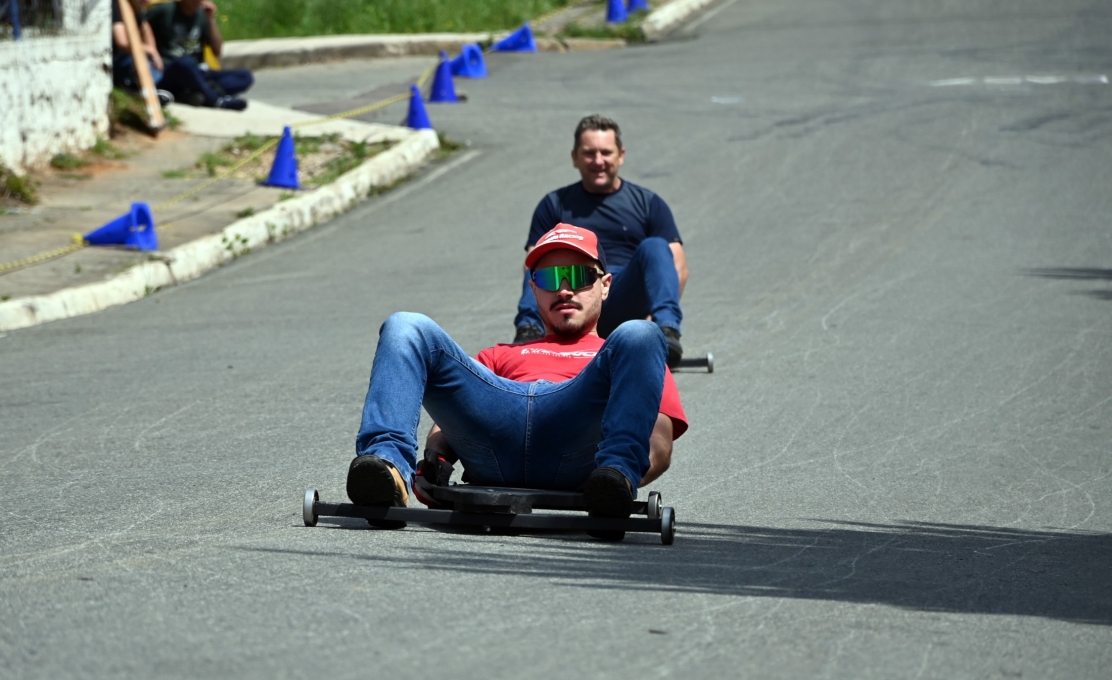 Contenda realiza 2º GP de Carrinho de Rolimã