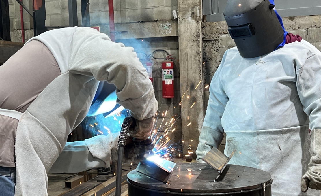 Contenda promoveu curso de soldador