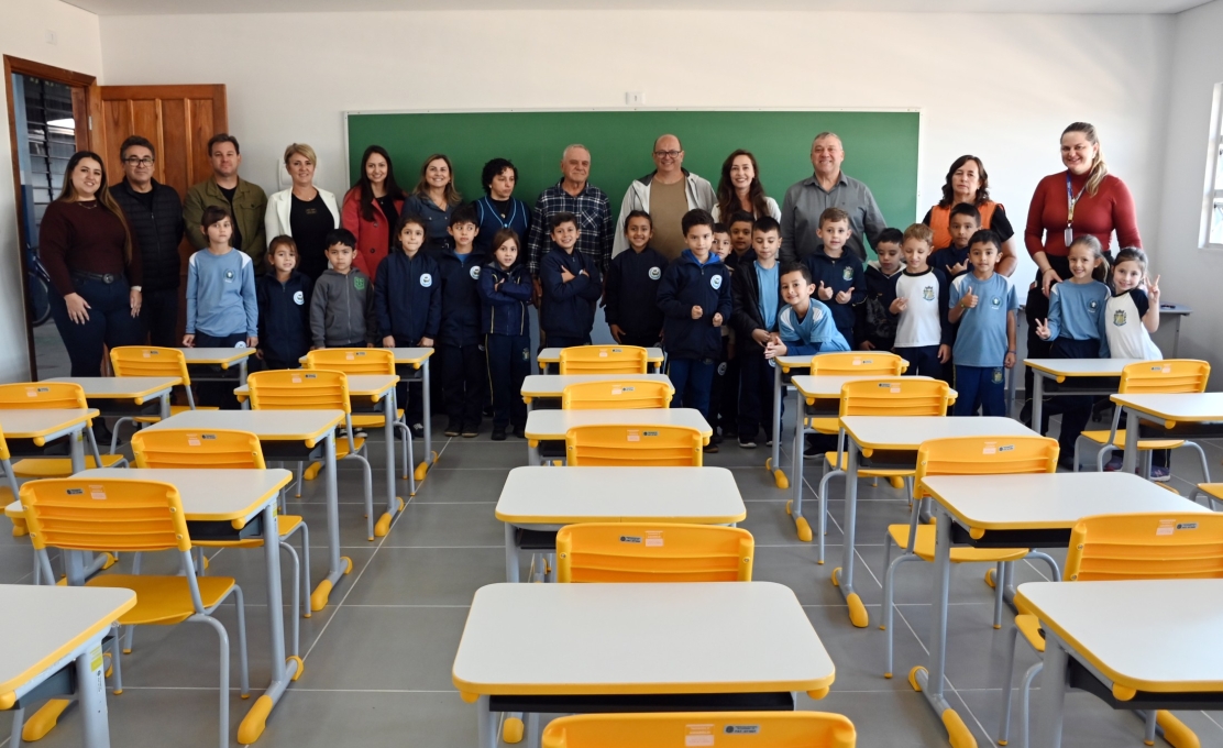 Inaugurada a ampliação da Escola Leonor