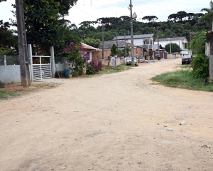 anuncio-asfalto-rua-antonio-cionek