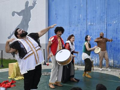 APRESENTAÇÃO TEATRO