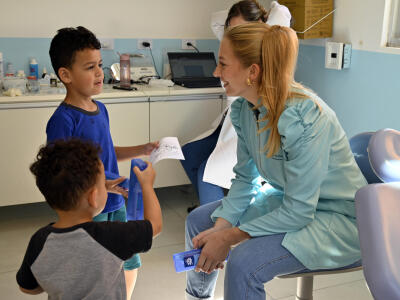 VACINAÇÃO CONTENDA 4