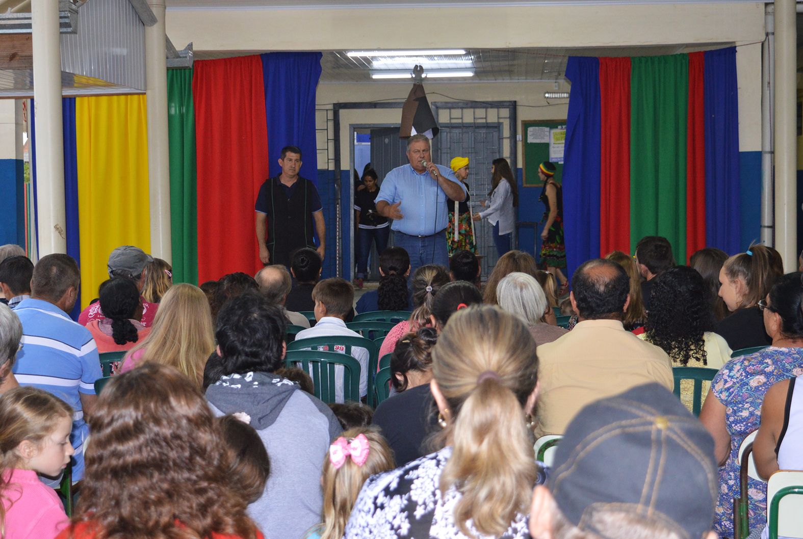 Contenda: Consciência Negra foi tema de evento