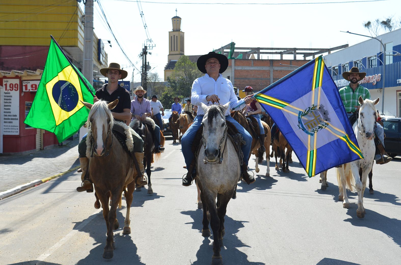 Contenda realizou a 1ª Cavalgada