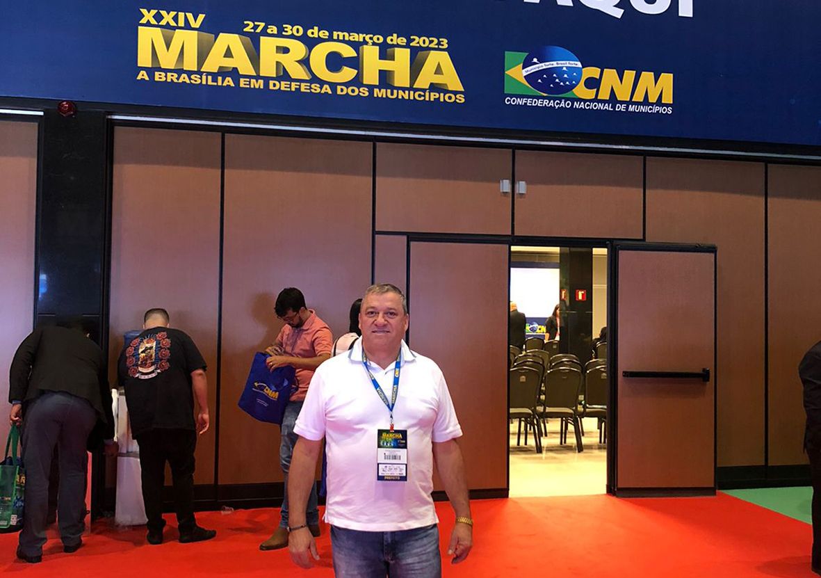 Mostarda foi à Brasília em busca de recursos