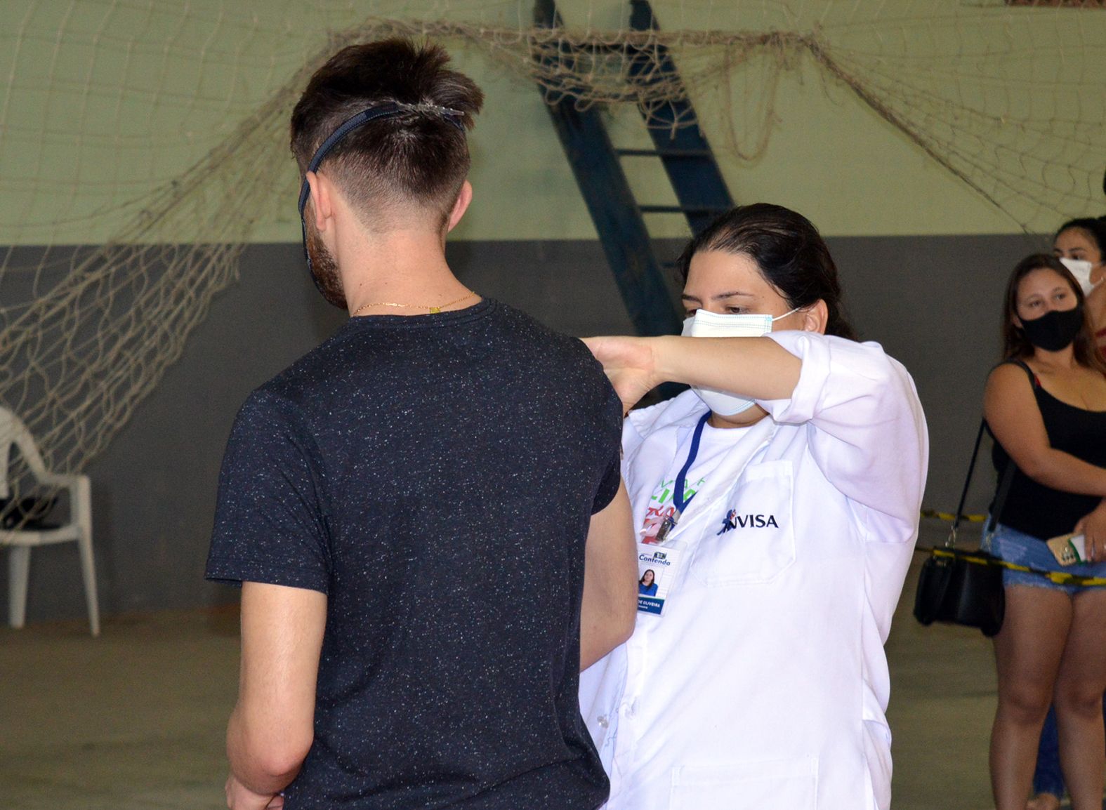 Contenda orienta sobre a dose de reforço