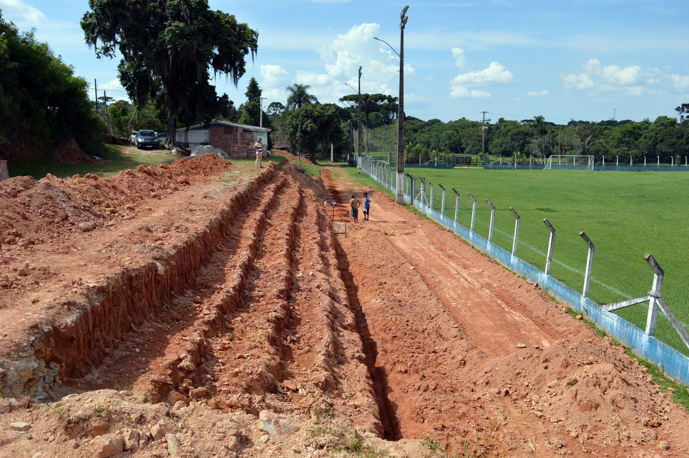 Estádio Municipal de Contenda é reformado