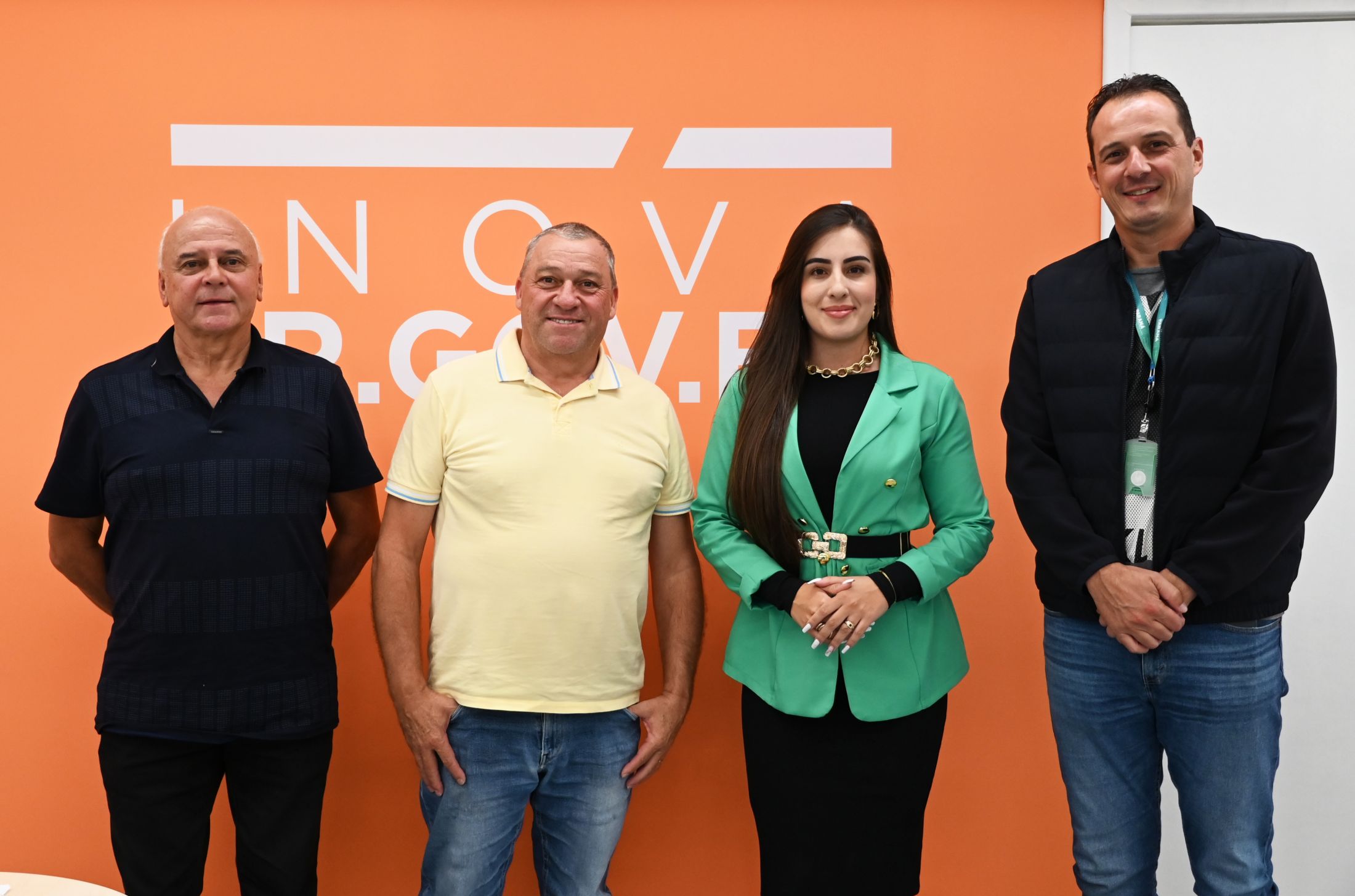 Mostarda participa de reunião para implantação de tecnologias digitais