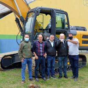 entrega-escavadeira_(77)