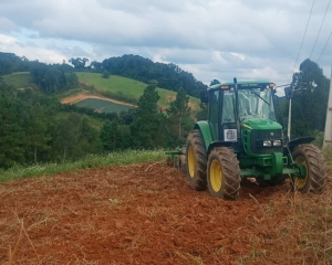 trator-agricola-2.jpg