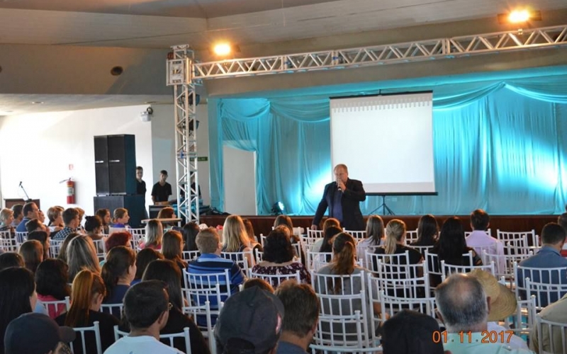 Prefeitura promove capacitação dos servidores em comemoração ao dia do servidor público