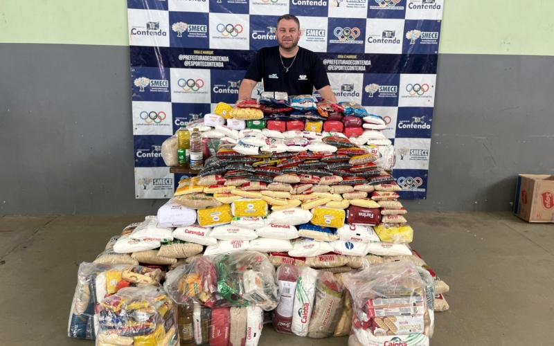 Esporte arrecada mais 650kg em alimentos