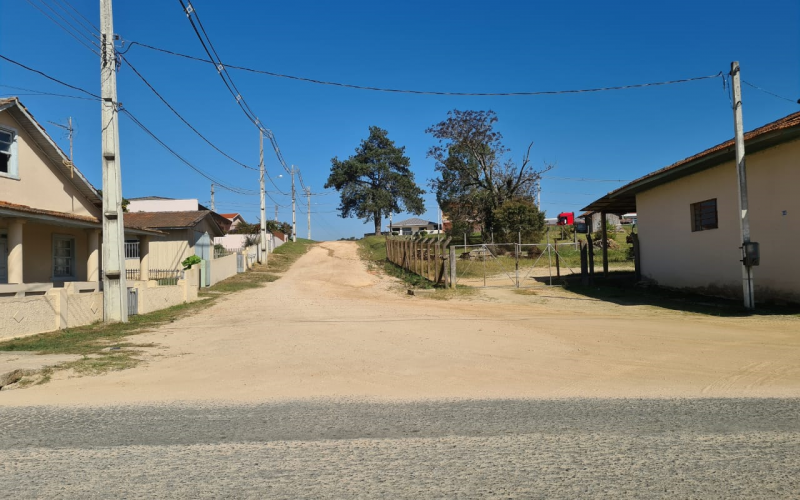 Contratos de pavimentação asfáltica e aquisição de insumos para reforma/ampliação de equipamentos públicos