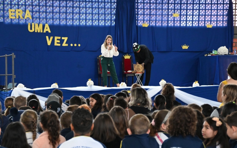 Contenda realizou a 15ª Feira do Livro