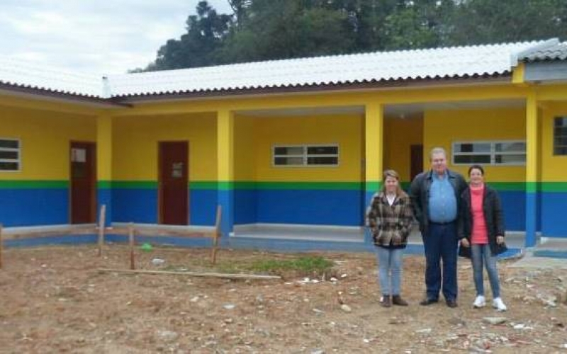 Início da Construção da Quadra Poliesportiva Coberta na Escola Municipal Profª Vanilda Dzierwa