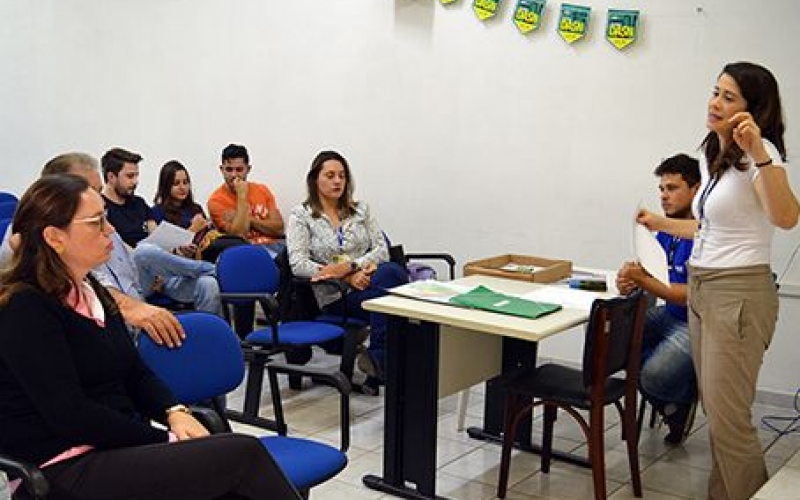 Censo Agro 2017 do IBGE foi tema de reunião em Contenda
