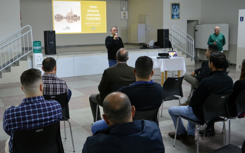 Contenda apresenta a Rota do Turismo