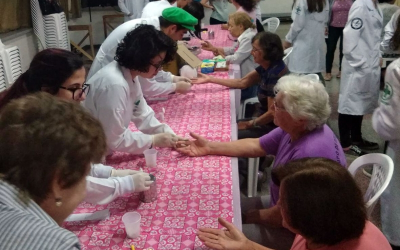 Alimentação saudável foi tema de  encontro com idosos de Contenda